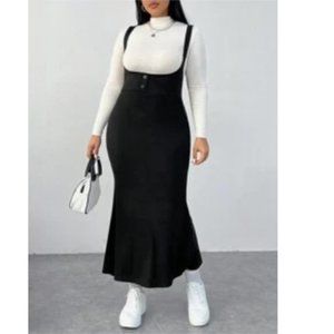 S072  High Waisted Black Flared Skirt with Straps Siz 1XL NEW NWOT (SKIRT ONLY)